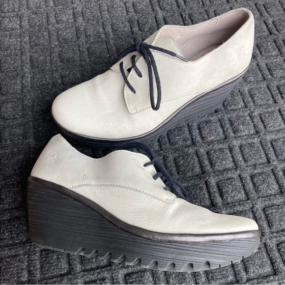 Fly London Cream and Black Wedge Shoes 9-9.5 EU40